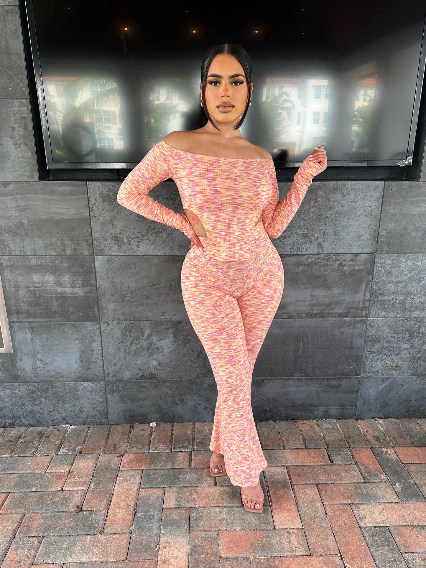 “Mesmerized” Set