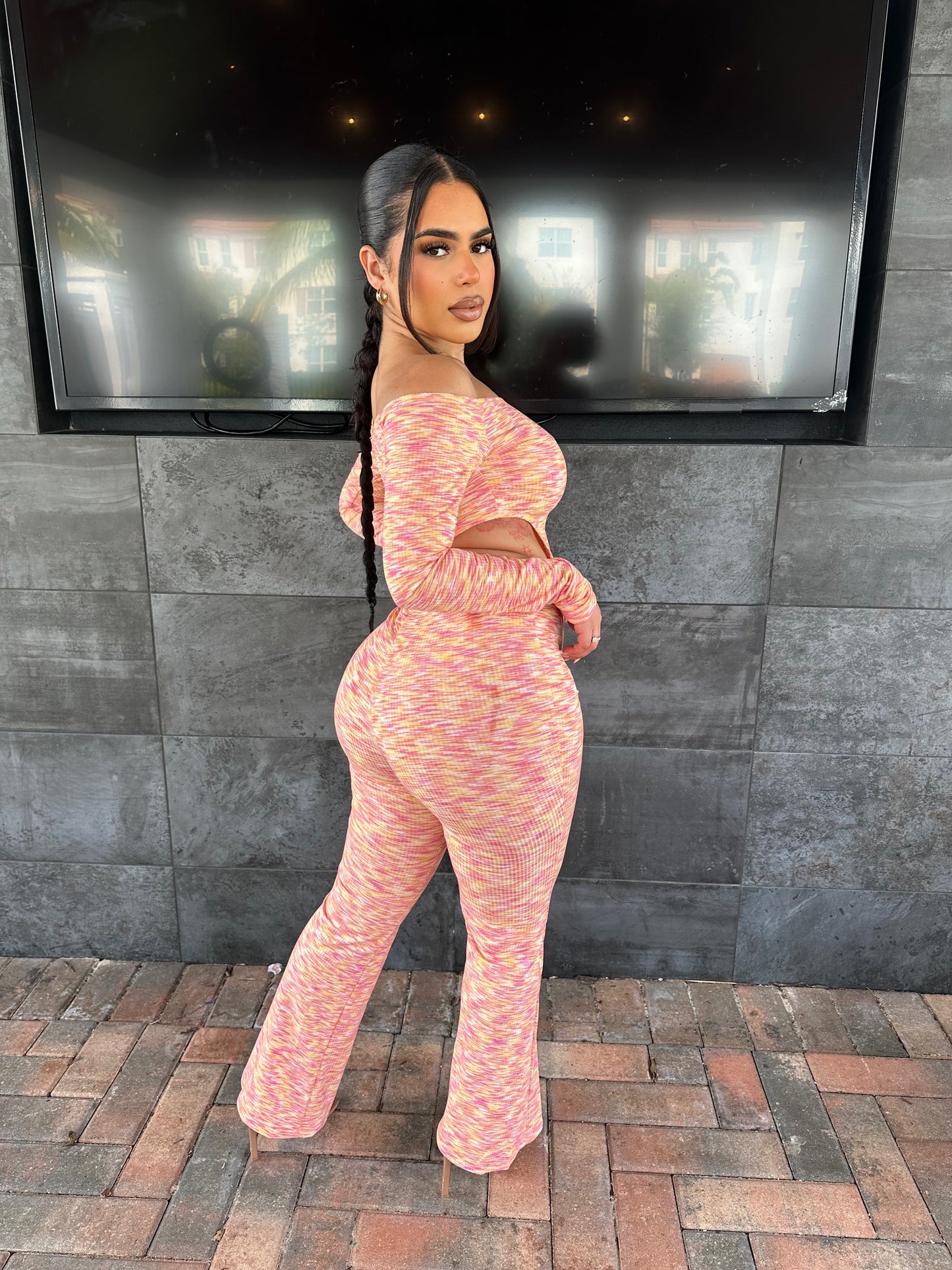 “Mesmerized” Set